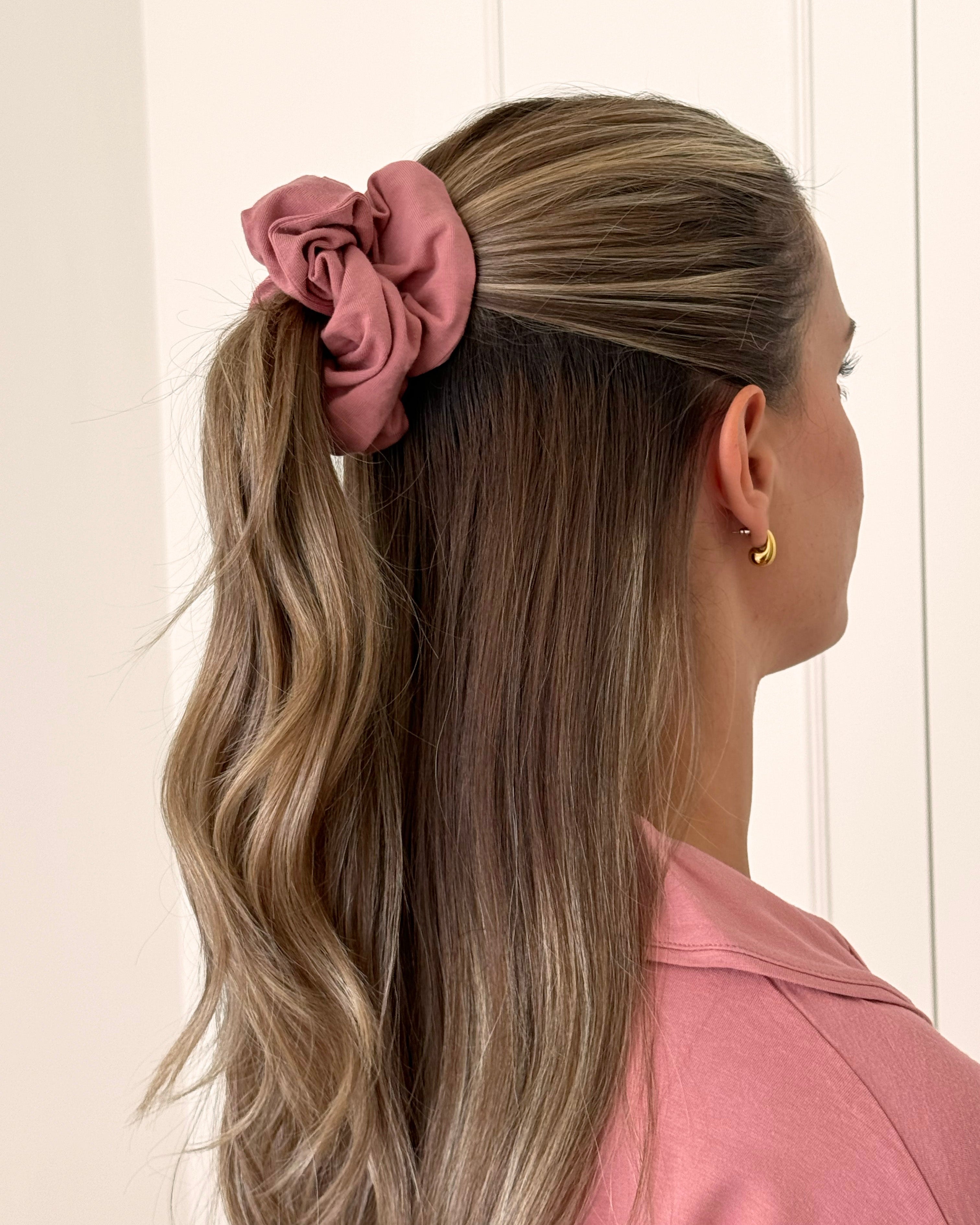Whisper Soft Scrunchie Ash Rose