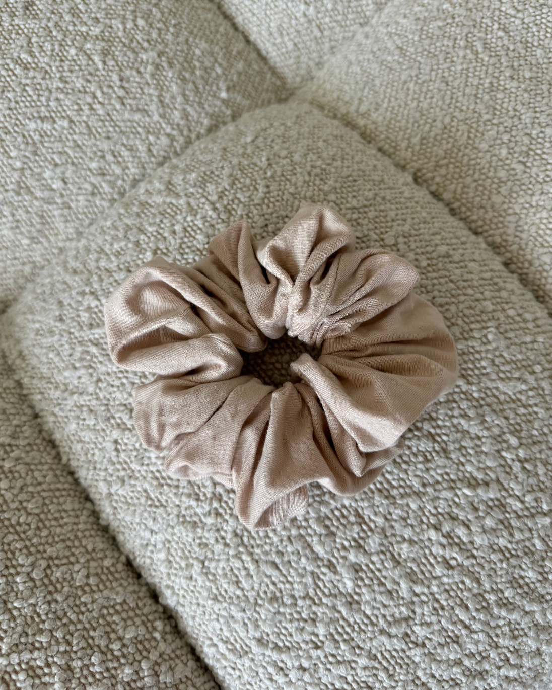 Whisper Soft Scrunchie Harmony Beige